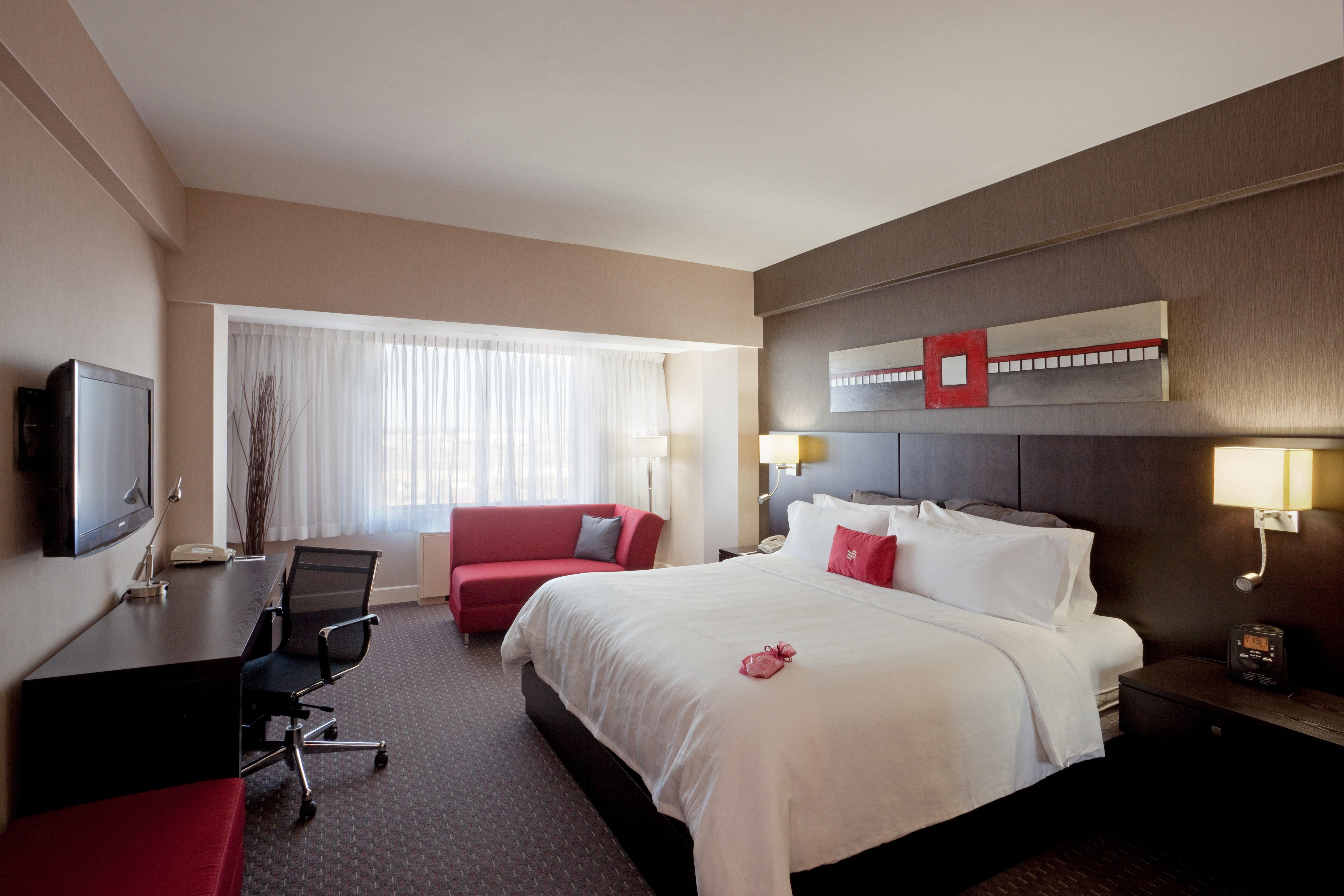 Armon Plaza Montreal Airpt, Trademark Collection By Wyndham Exterior foto